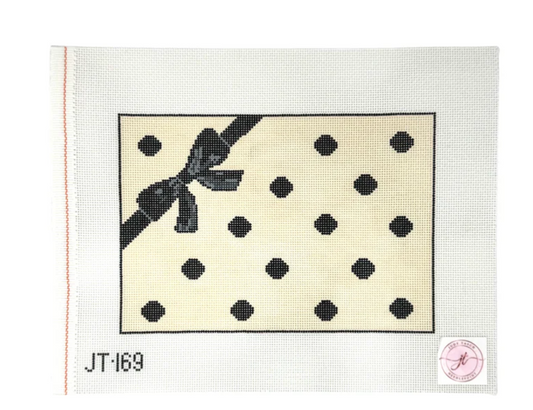 Dot/Bow Clutch
